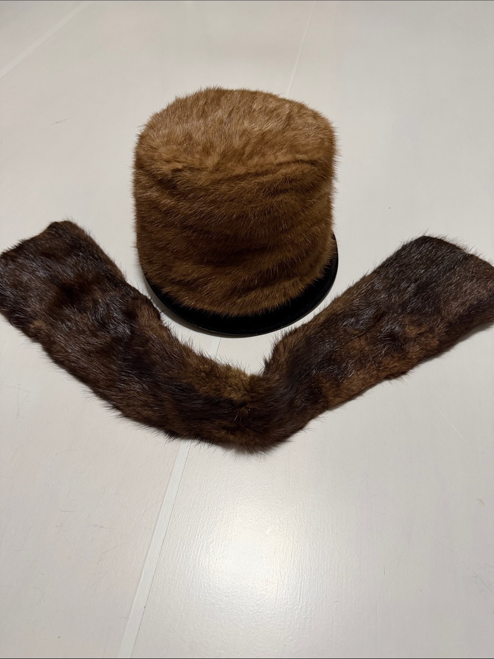 Vintage Brown Genuine Mink Fur Hat & Collar